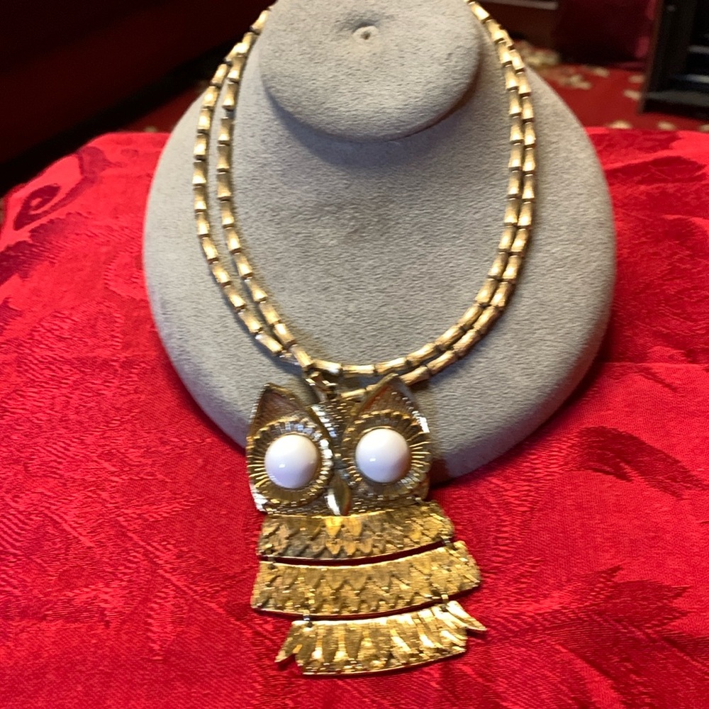 Mid Century Modern Owl with large white eyes!
